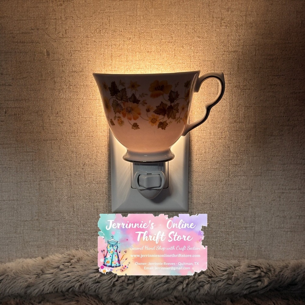 Vintage Teacup Night Light Floral Porcelain Cottagecore Plug In Wall Lamp Decor